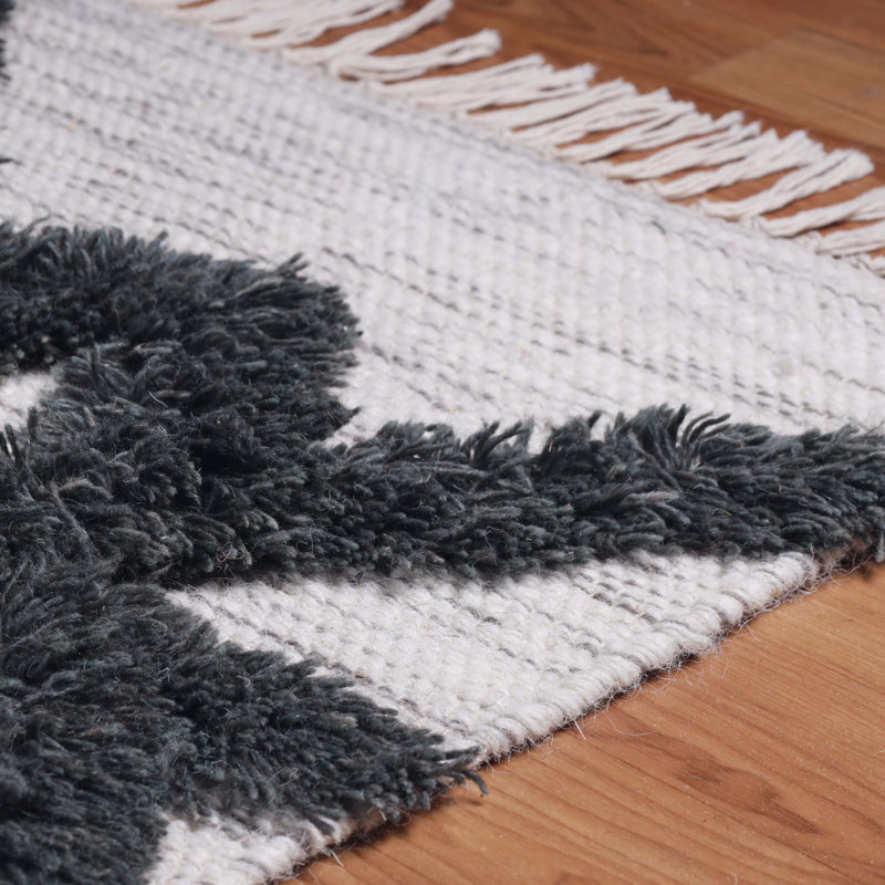 Geometric Indoor Rug, Runner 2'5" x 10'