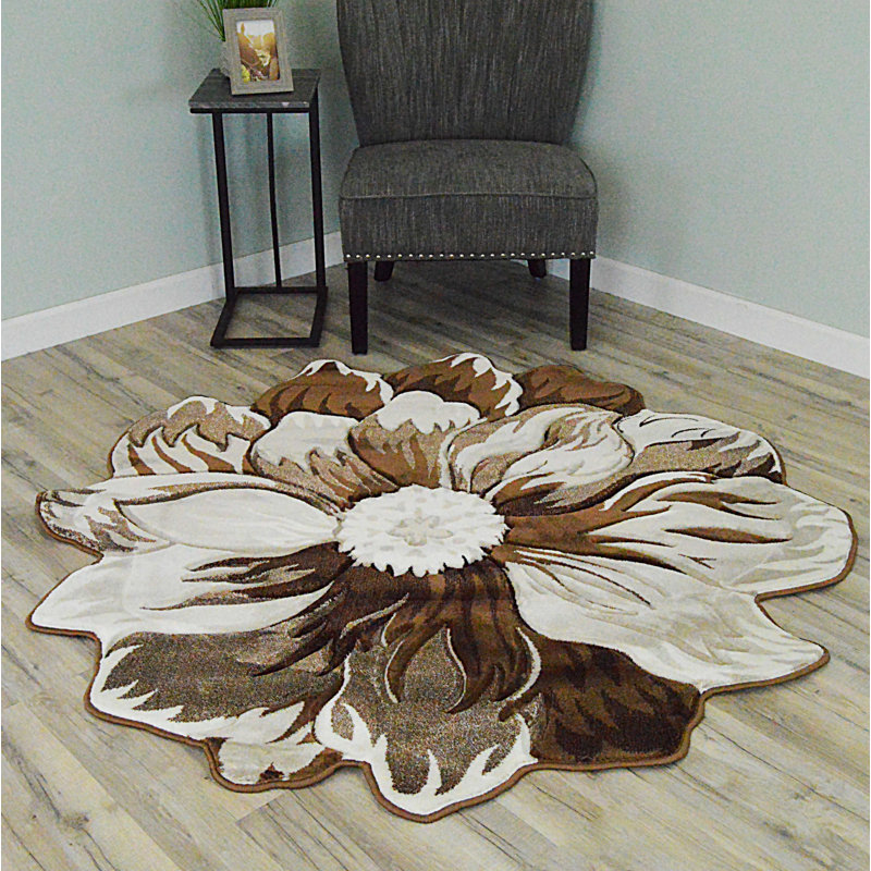 Baity Performance Floral Indoor Rug, Novelty 6'6"