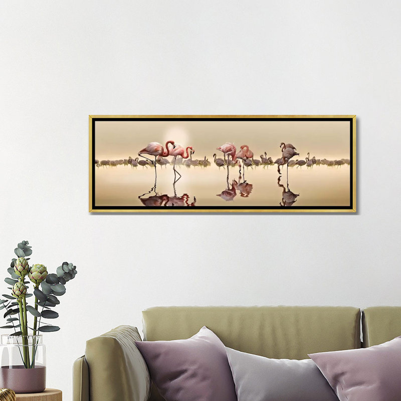 Flamants de Nasser Osman-reproduction de photo panoramique sur toile, Toile encadrée d'or, H 16 po x l 48 po x 1,5 po