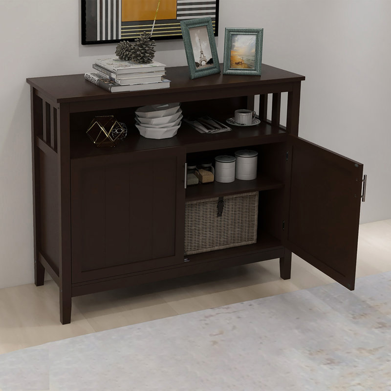 Buffet de cuisine avec buffet et armoire de service de couleur brune