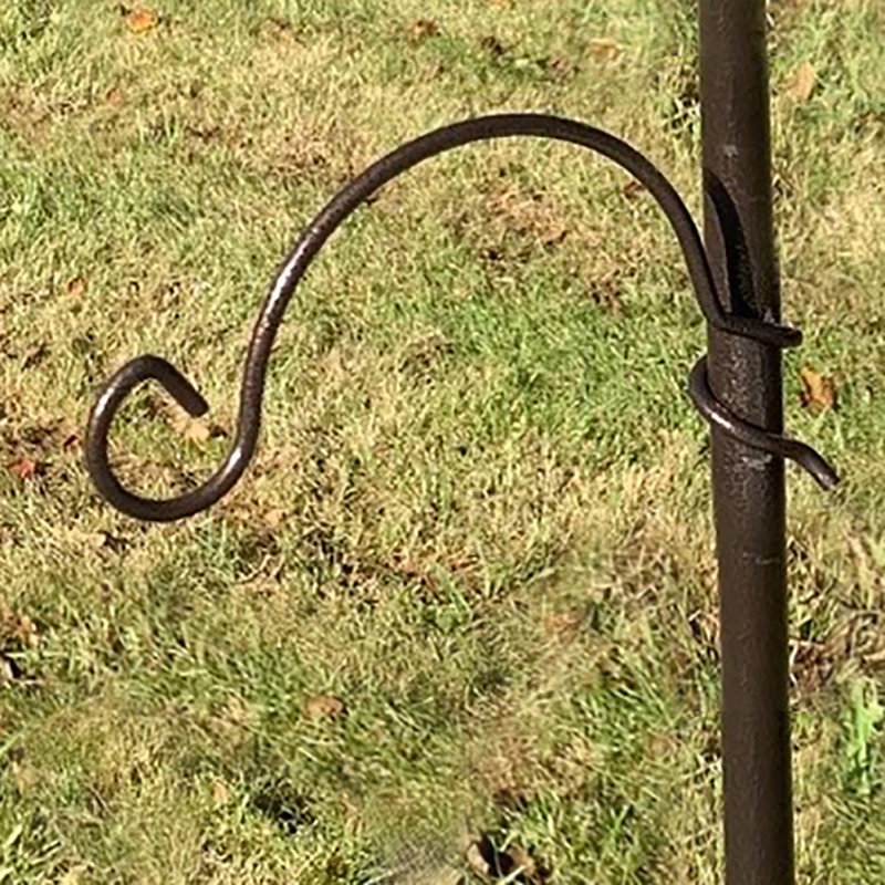 Pinette Steel Feeding Station