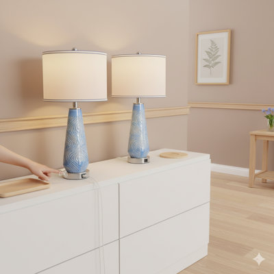 Ensemble de 2 lampes de table modernes à commande tactile, lampe de chevet en céramique bleue de 27 po de hauteur avec ports USB, table de chevet à 3 lumières à intensité variable fabriquée à la main avec abat-jour blanc pour le bureau de la chambre à coucher