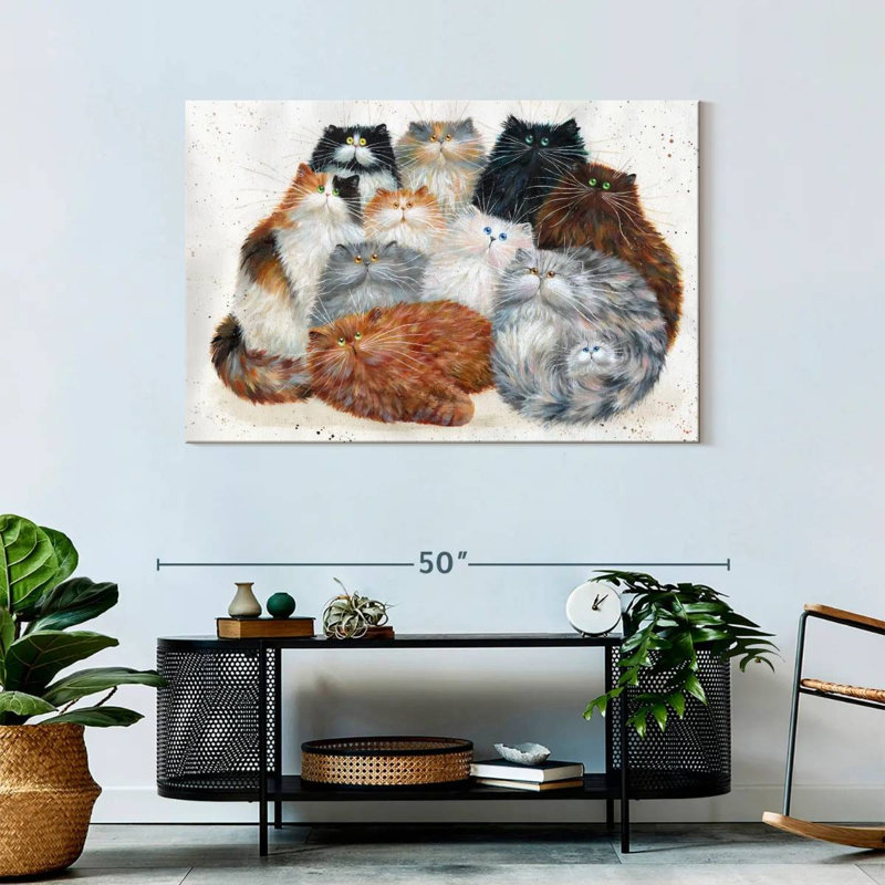 Brampt Fluffy Eleven, 30" H x 45" W