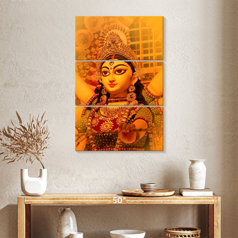 Statue du Festival Adella Durga, H 38 po x l 24 po