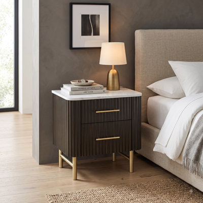 Table de chevet 2 tiroirs Modern Espresso avec plateau en marbre blanc et détails dorés élégants