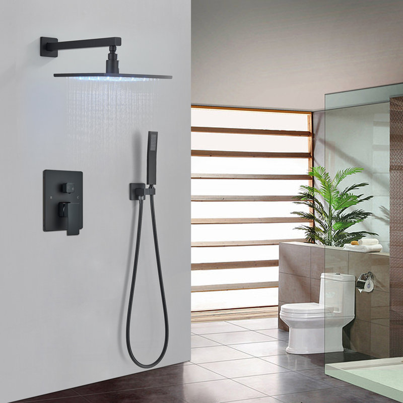 Système de douche complet avec valve brute