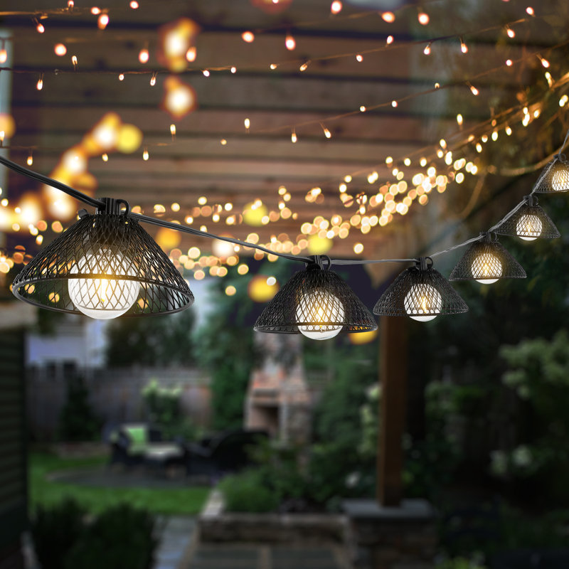 Wallis Outdoor 10 - Bulb 120'' Plug-in Shaded String Light