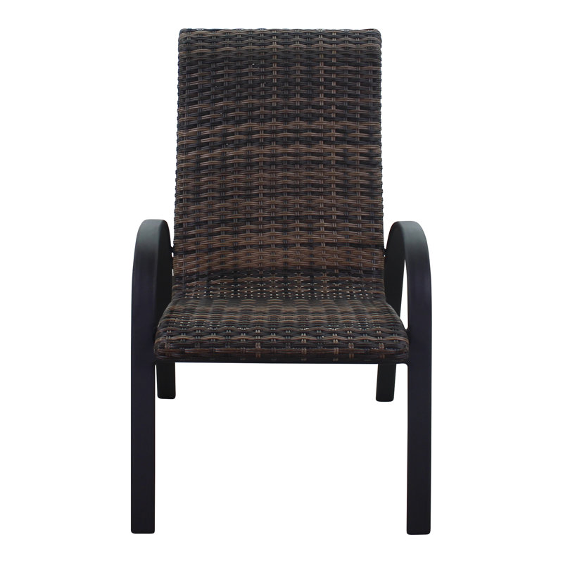 Chaise de patio empilable