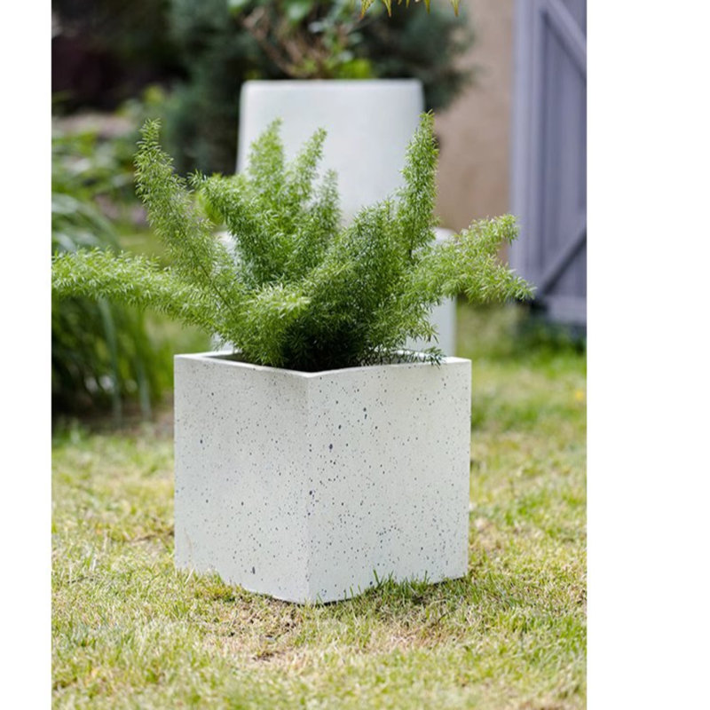 Pot Planter, 10.6" H x 10.6" W x 10.6" D