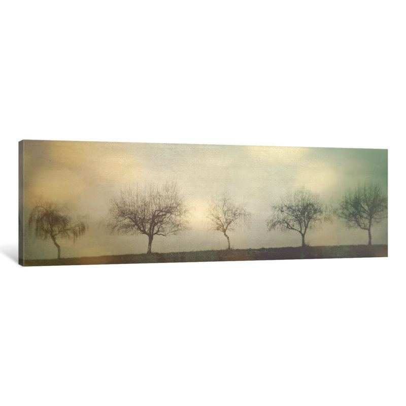 « cinq arbres on a hill », reproduction d’impression sur toile, H 12 po x l 36 po x P 1,5 po, Toile tendue