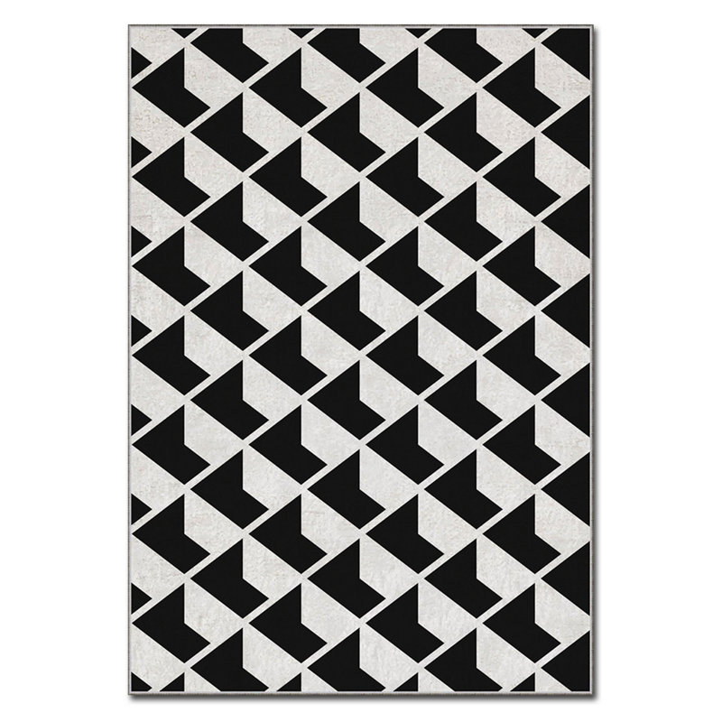 Tapis géométrique rectangulaire tissé à la machine en polyester noir / blanc Eastleigh, Rectangle 5 pi 3 po x 7 pi 7 po