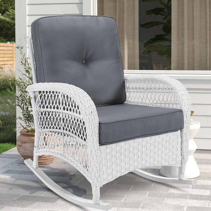 Chaise berçante d'extérieur en osier Netawaka, Gris
