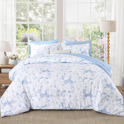 7-Piece Romantic Floral Pattern Reversible Soft Comforter Set with Sheet Set