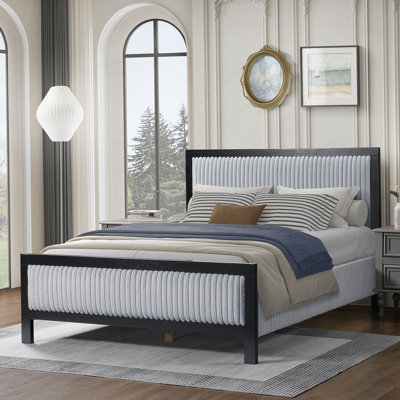 Grand lit tapissier avec tête de lit moelleuse, cadre gris et noir