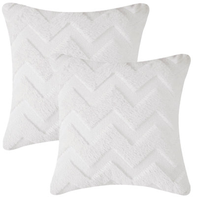 Faux Fur 18'' Throw Pillow Cover