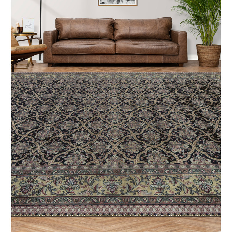 Tapis noir et doré de haute qualité noué à la main