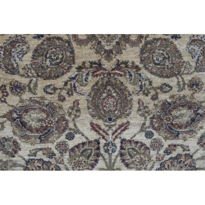 Tapis doré et vert noué à la main de haute qualité