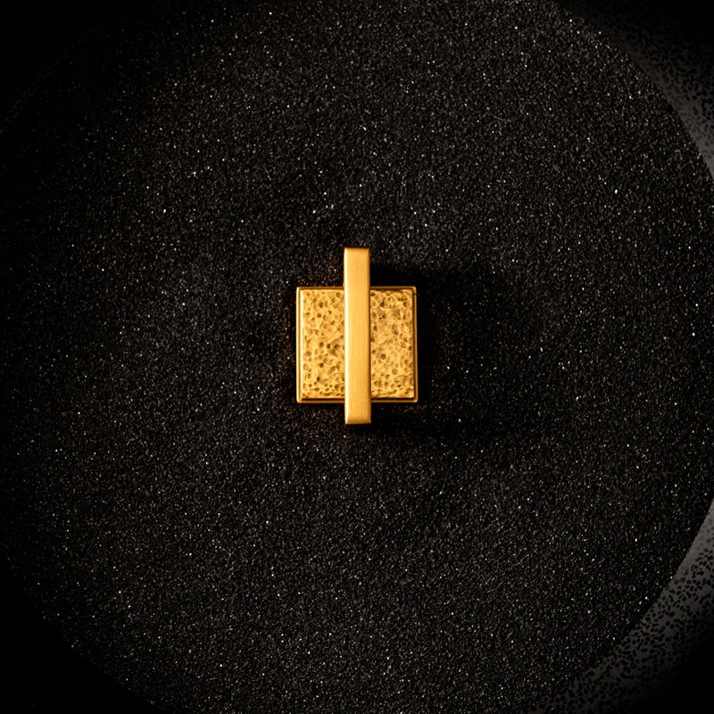 Bijou Ember Collection Handle Pull - Contemporary Hardware for Drawers & Cabinets, Brushed Golden Brass, 1"