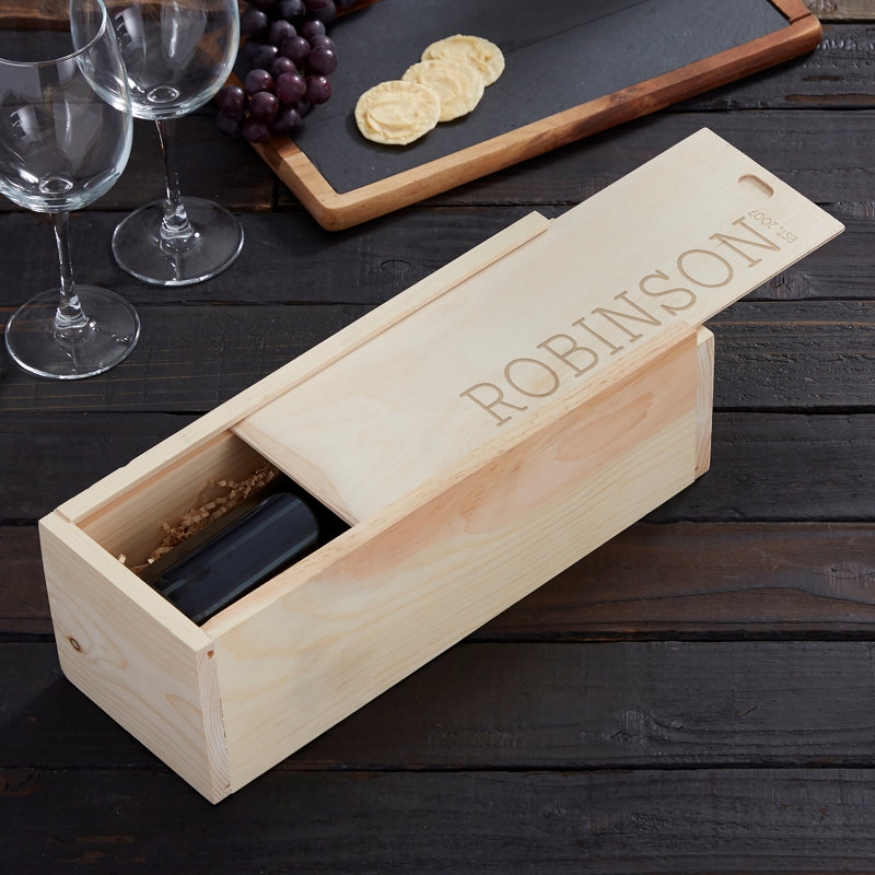 Porte-bouteilles en bois gravé, Oui