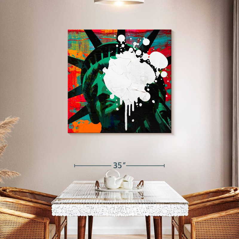 Nicci Liberty Waning, 39" H x 39" W