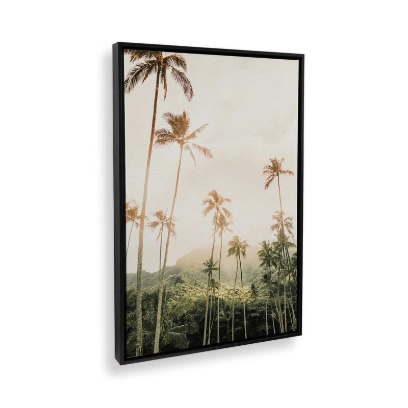 Impression sur toile Palm Tree Skyline, dans un cadre en érable américain, 36 po x 24 po, H 18,75 po x l 12,75 po x P 1,75 po