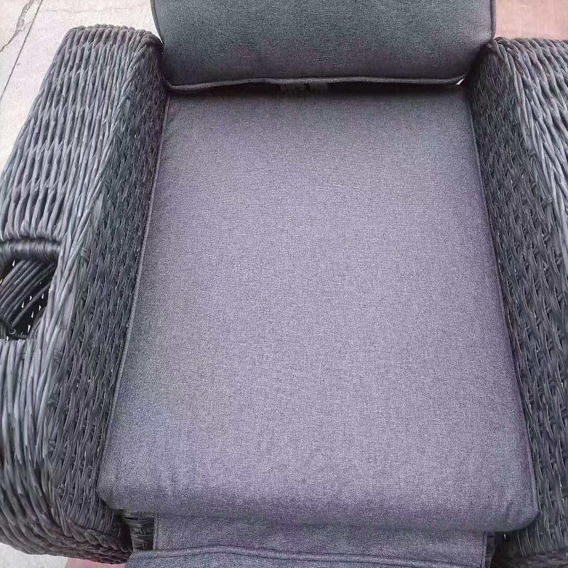 Outdoor Lounge Chair