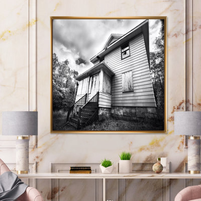 «Broken Down Abandone House» - photographie sur toile
