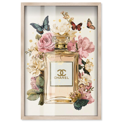 «Glam Bloom Butterfly Perfume Shadowbox Print» par Art Remedy