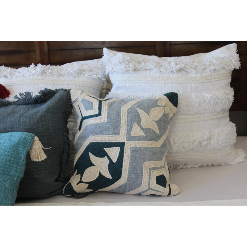 Housse de coussin en coton brodée à la main en coton