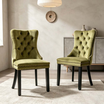 Chaise rembourrée en bois massif