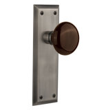 New York Plate with Brown Porcelain Door Knob
