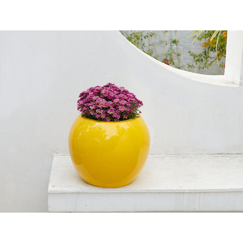 Pot sphérique (pot simple) en fibre de verre léger de taille moyenne - Usage intérieur/extérieur, Jaune lustré