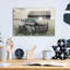  «The Old Ride» par Lori Deiter, art mural en verre acrylique, 16 po x 12 po