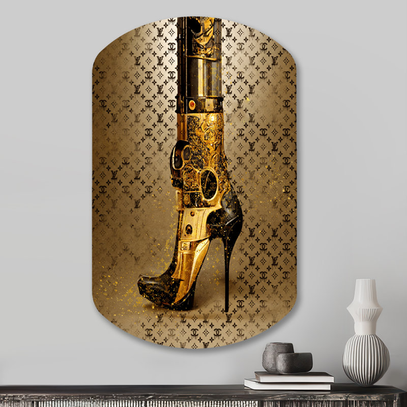 «Luxury Brand Bionic Heel I», art mural asymétrique en forme de cylindre, H 31 po x l 19 po