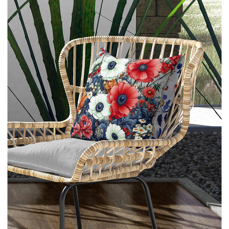 Coussin intérieur / extérieur Floral Array, Carré 18 po, Bleu/rouge/orange