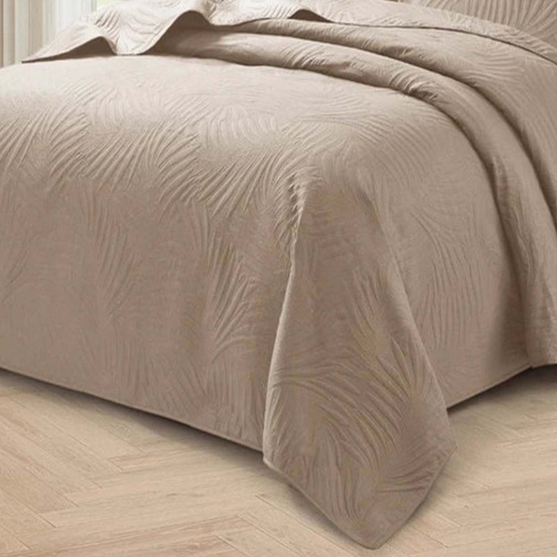 Polyester Floral Bedspread with Pillow Shams, Brown, Double Bedspread  + 2 Standard Pillow Shams