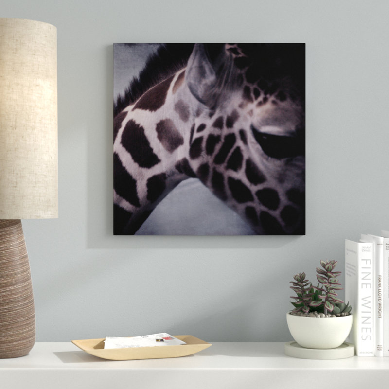 Giraffe ii, reproduction de photo sur toile tendue, H 18 po x l 18 po x P 1,5 po, Pas de tapis, Toile tendue