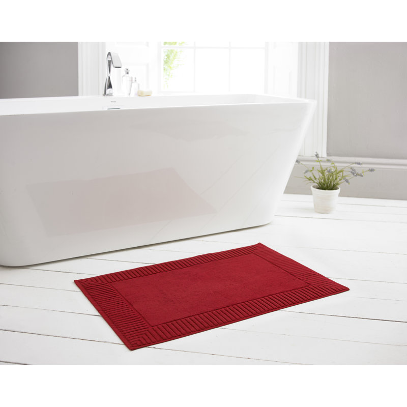 Bath Mat, Berry