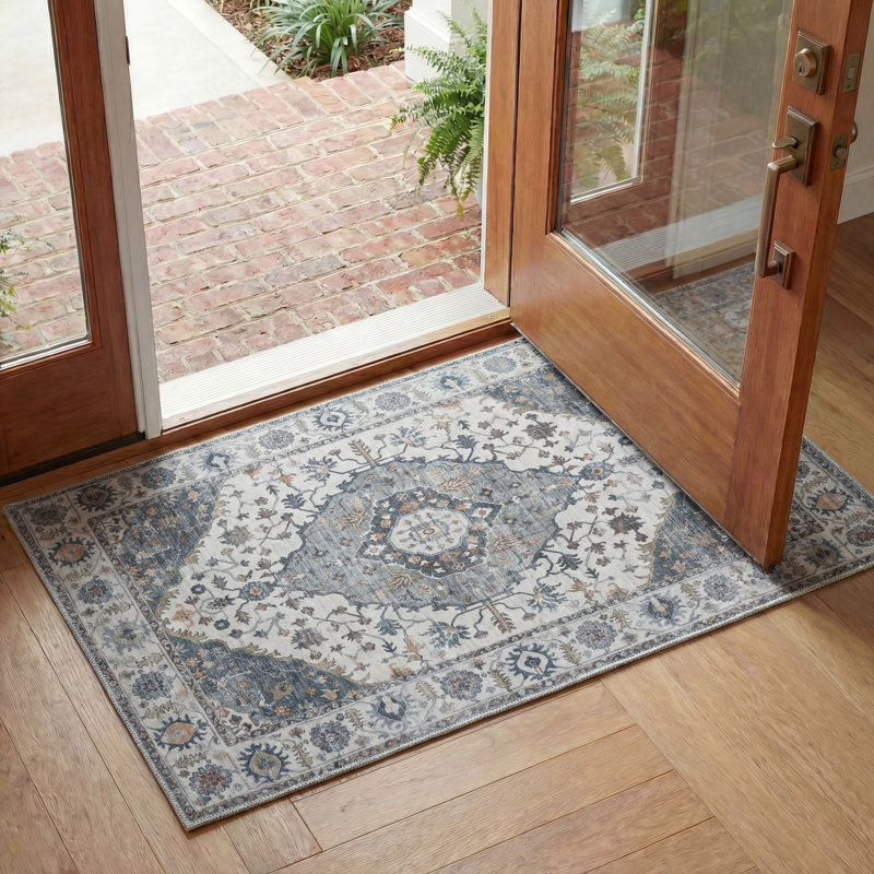 Mareshah Performance Machine Washable Oriental Rug, Rectangle 2'3" x 4'