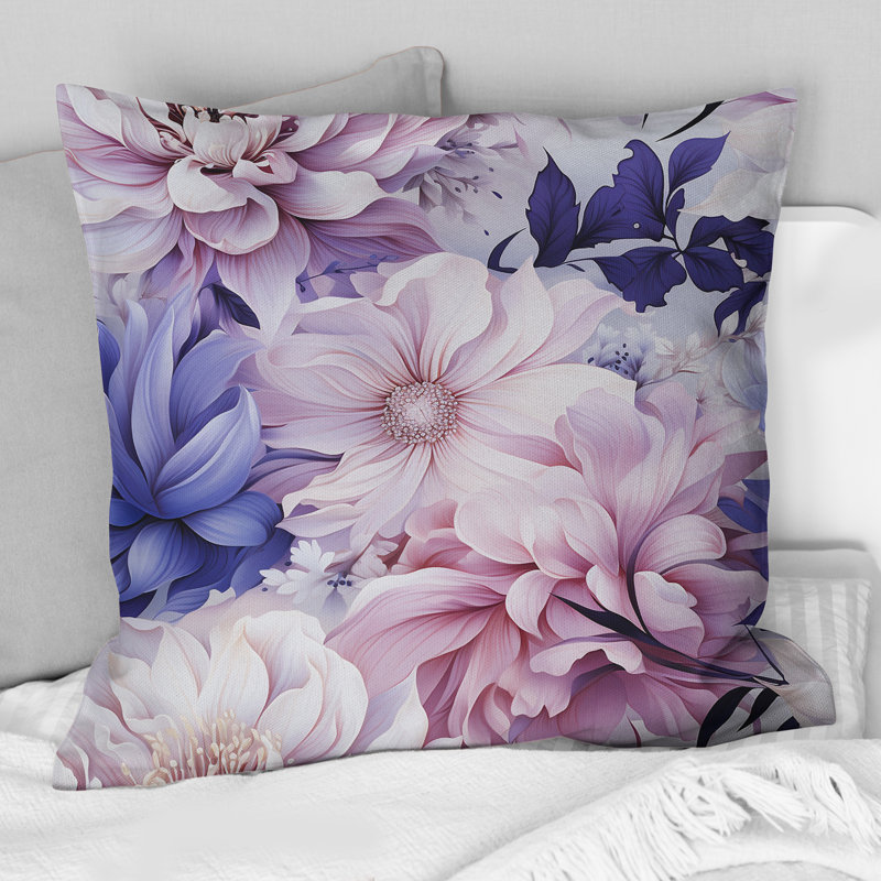 Coussin décoratif à motif floral exquis mauve II, H 18 po x l 18 po