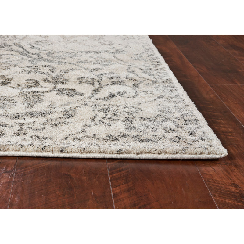 Burcham Geometric Indoor Rug, Rectangle 3'3" x 4'11"
