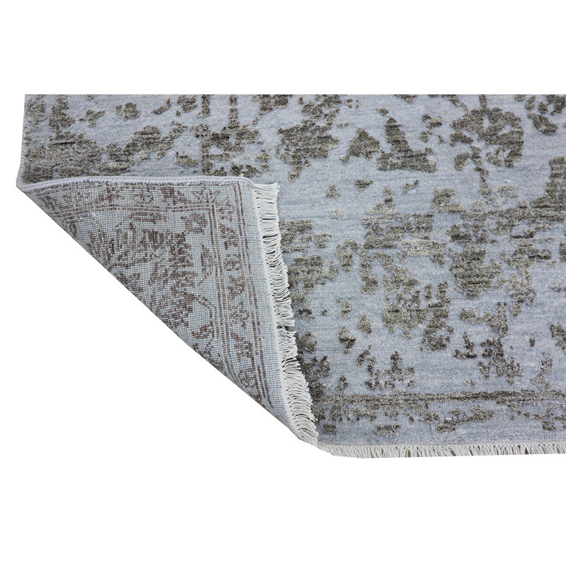Hand Woven Wool Floral Area Rug, Rectangle 6' x 9'