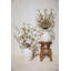 Arrangement de fleurs de cerisier dans un vase