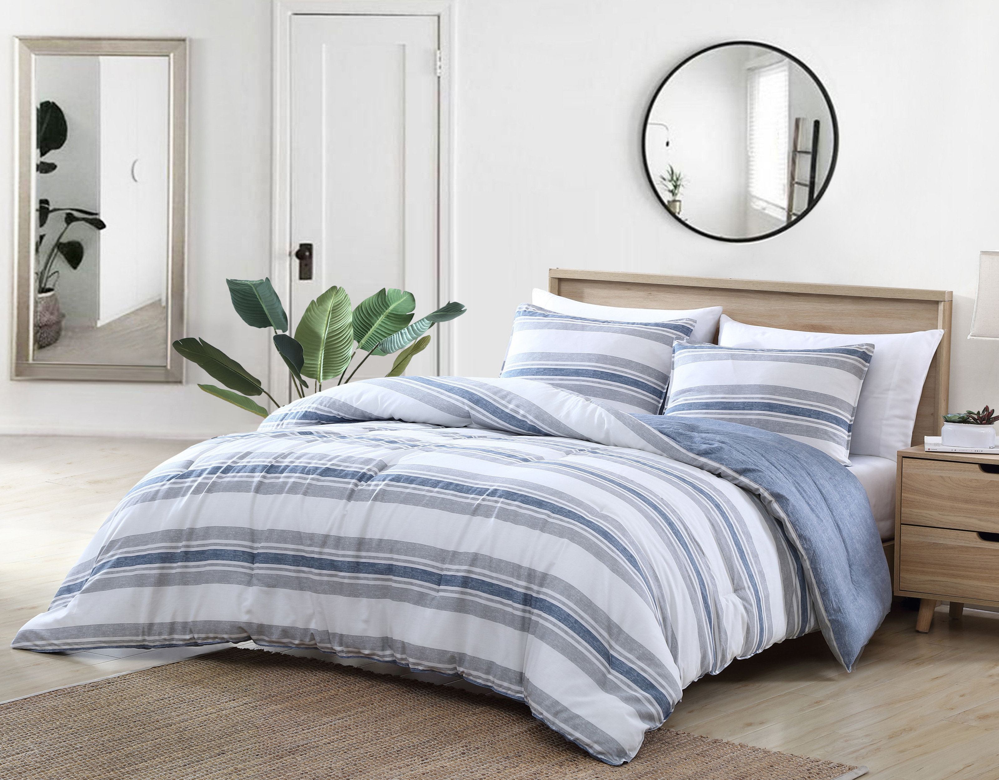 Cotton Reversible Navy Comforter Set