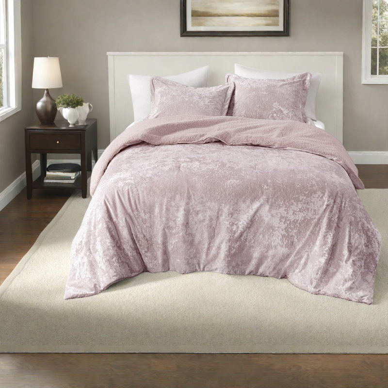 Luxurious Velvet Bedding Sets With Sherpa Reverse, King/cal King