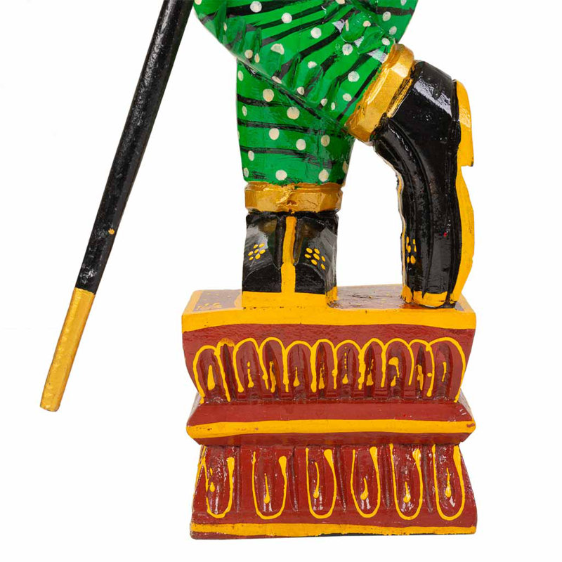 Evan Statue