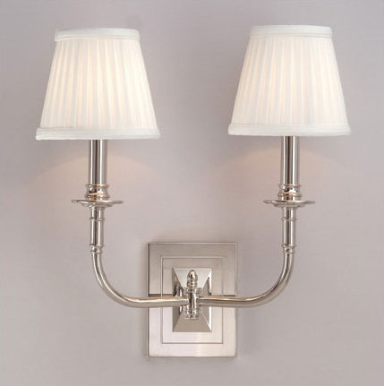 Lombard 2 - Light LED Wallchiere, Aged Brass