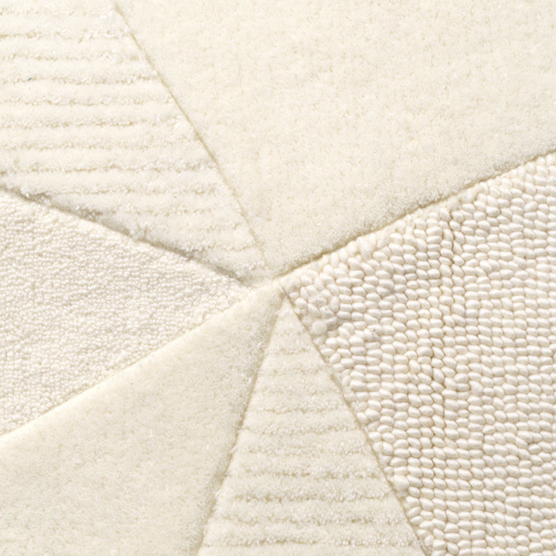 Osumi Hand Tufted Geometric Area Rug in White, Rectangle 9'10.11" x 13'1.48"