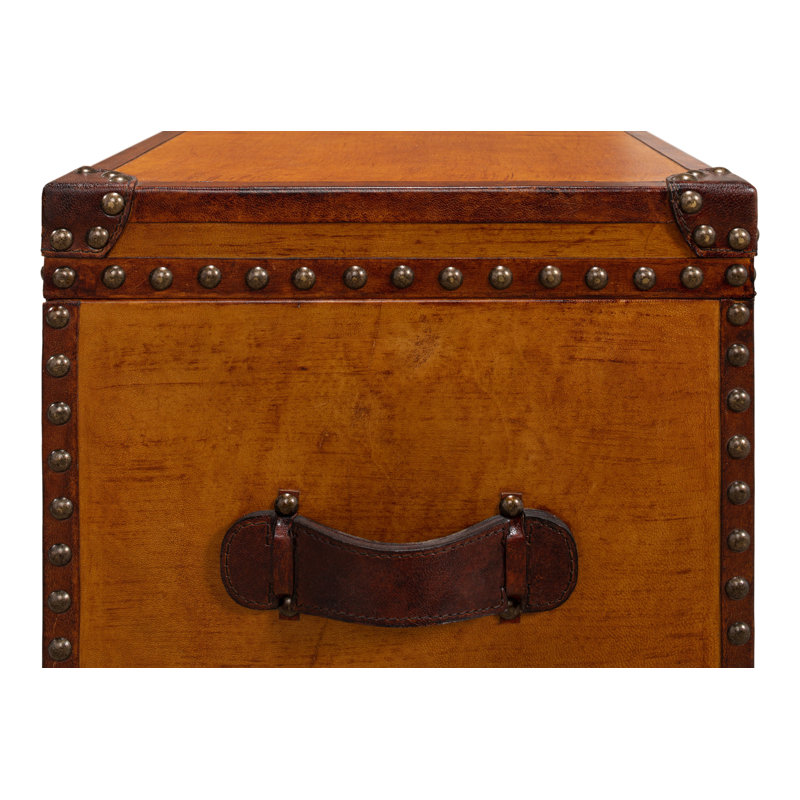 Abilene Box with Stand