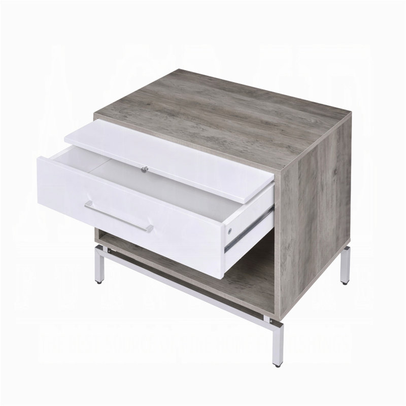 Contemporary Two-Tone Drawer Nightstand with Open Shelf and Pull Tray, Ideal for Bedroom Storage and Organization.